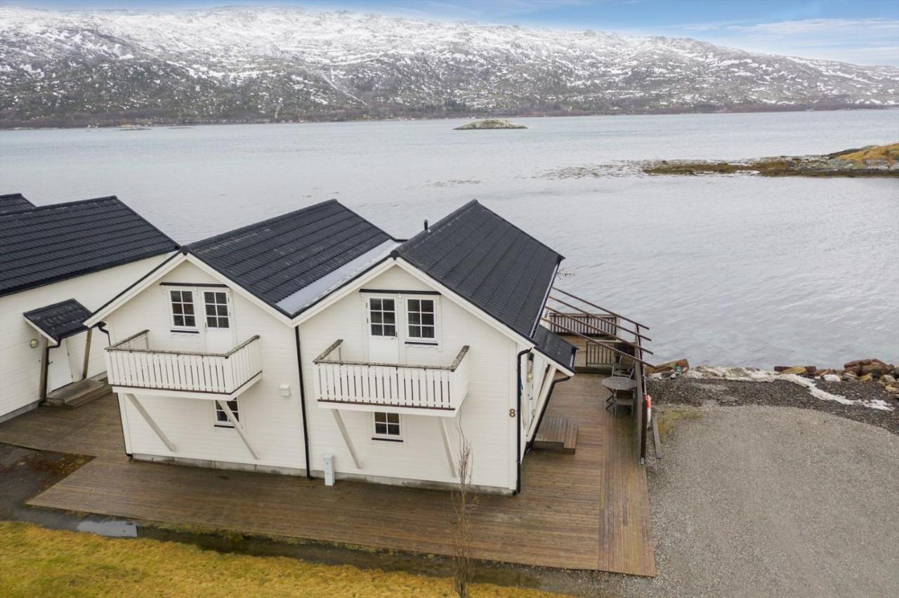 Idyllisk Sjohus Pa Naurstad Bodø Exteriér fotografie
